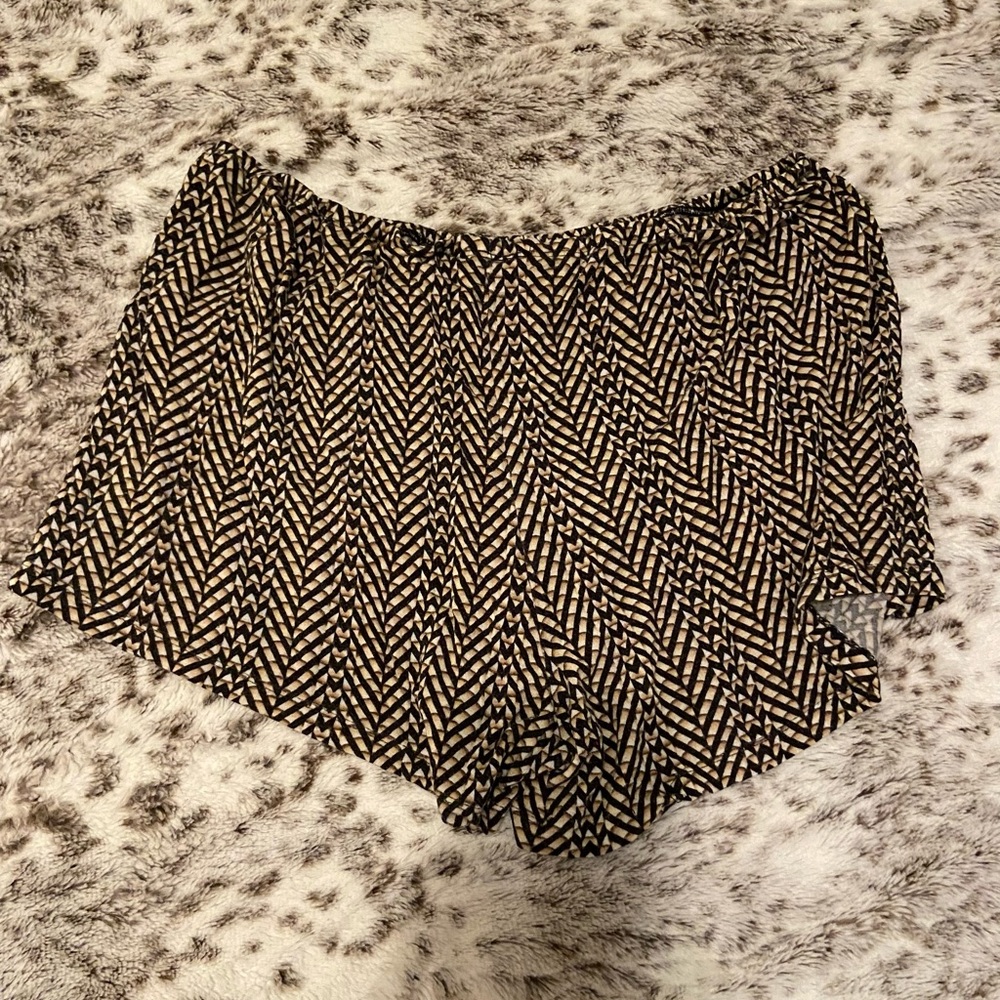 PJ Shorts 🤎 Size Large